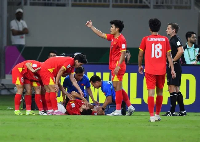 Hình ảnh minh họa đội ngũ hỗ trợ khách hàng sẵn sàng giải đáp mọi thắc mắc